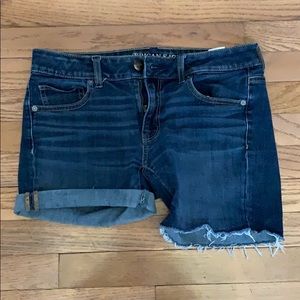 Denim shorts// American Eagle